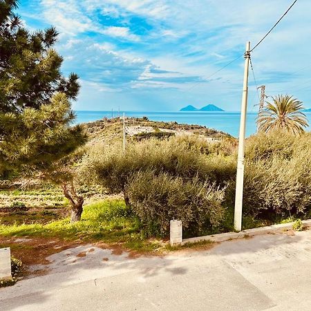 Franci E Aurora House Villa Capo dʼOrlando Екстериор снимка